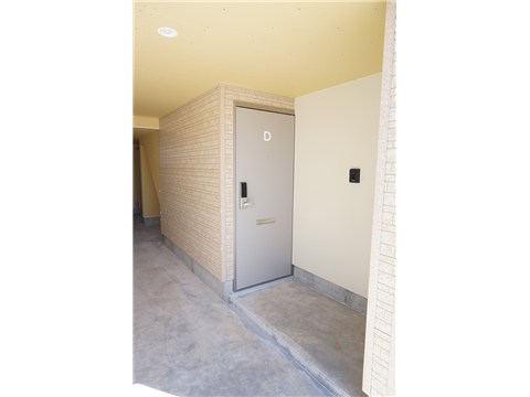 玄関　玄関　テレビドアホン・デジタルロック付き