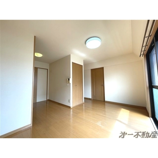 建物外観　ＬＤＫ