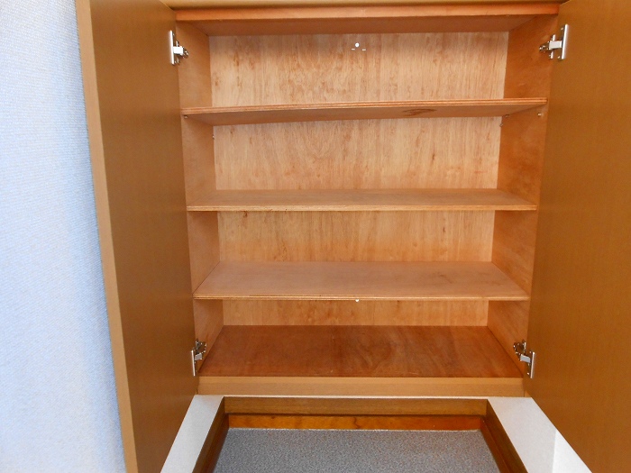 玄関　別部屋写真