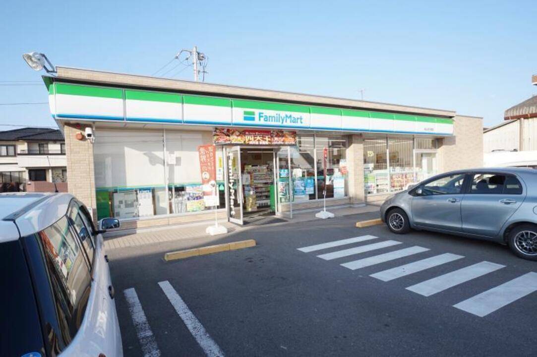 コンビニ　ファミリーマート松山古川南一丁目店（コンビニ）まで499m