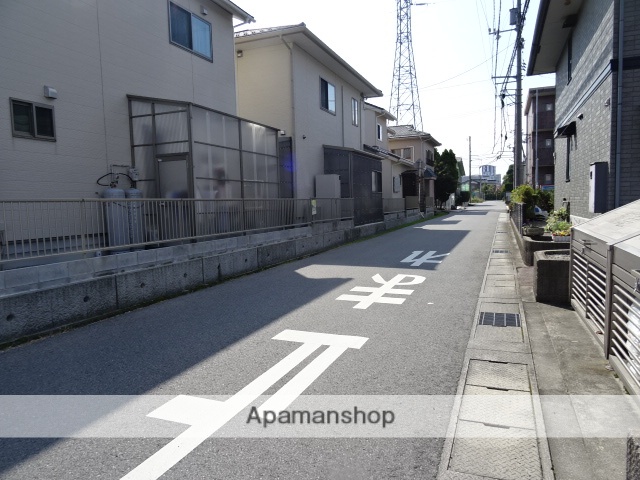 その他　前面道路（その他）まで0m