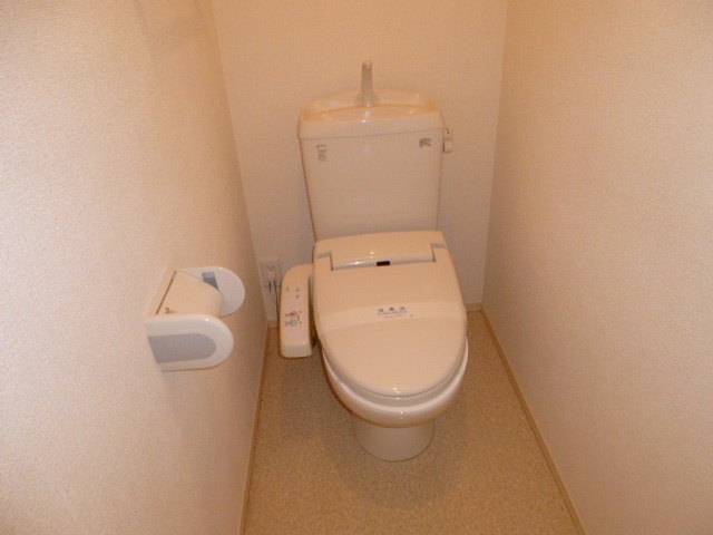 トイレ　シャワー付きトイレ