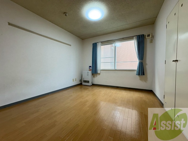 居室・リビング　広くてきれいなリビングです！快適に過ごせそうですね。