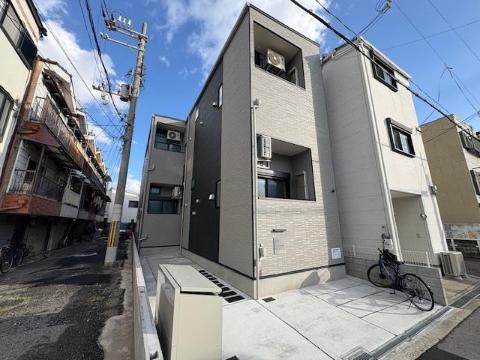 建物外観　外観写真（昼）