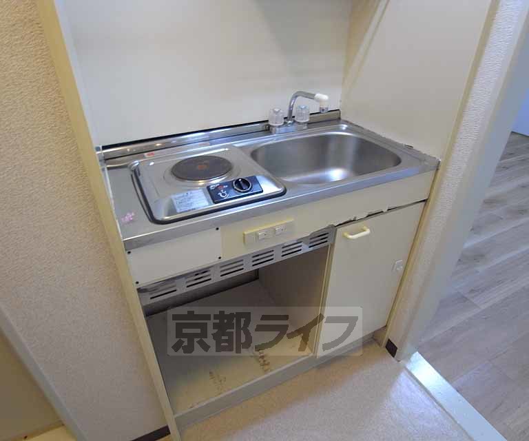 キッチン　コンパクトキッチン。