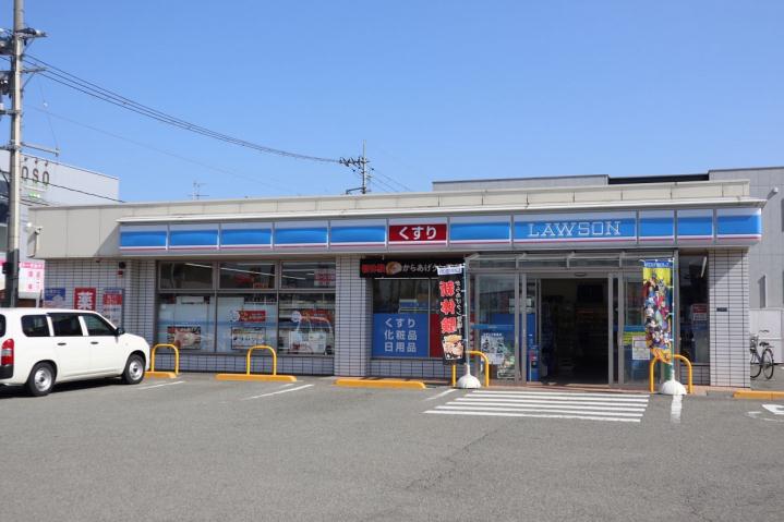 コンビニ　ローソン秋田さくら店（コンビニ）まで287m