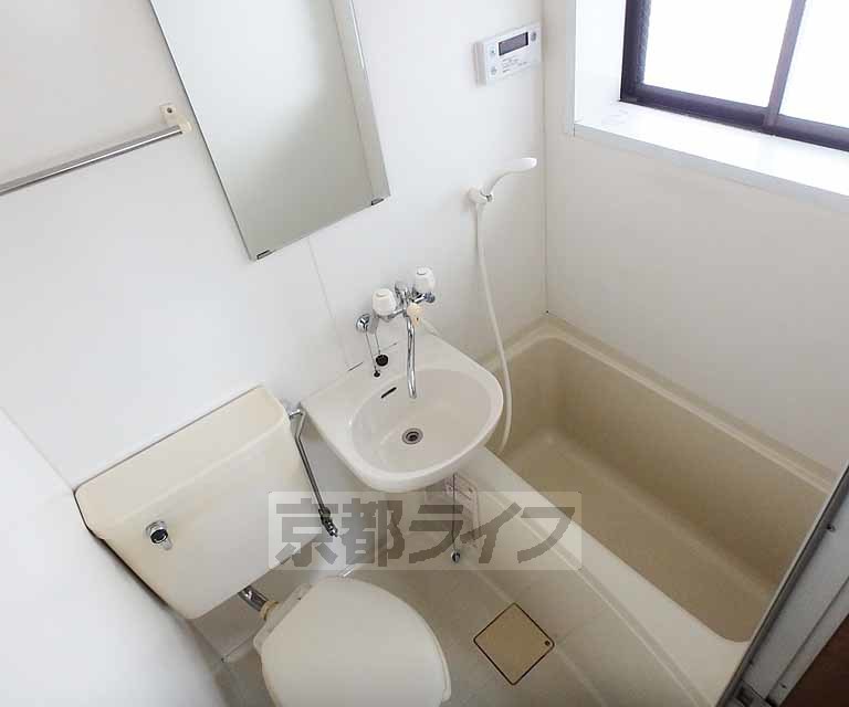 バス・シャワールーム　機能的なユニットタイプです