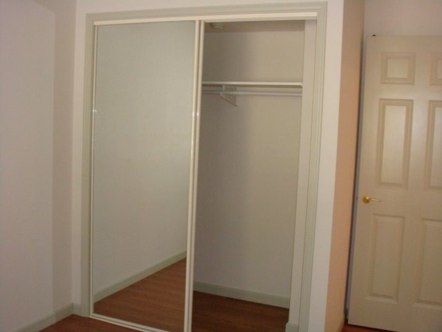 収納　鏡付きのクローゼット完備♪