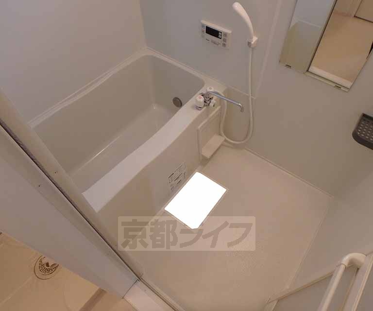 バス・シャワールーム　お風呂です。