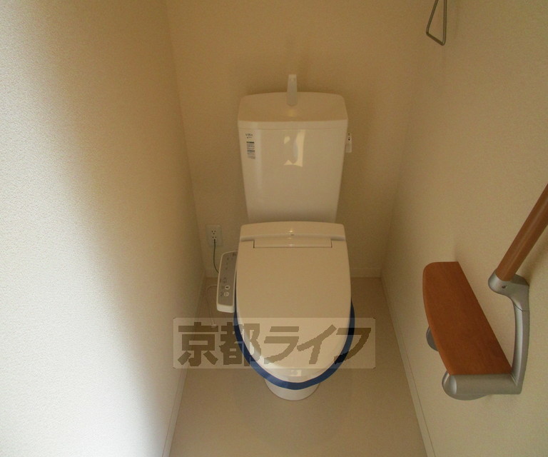 トイレ　清潔感のあるトイレになります。