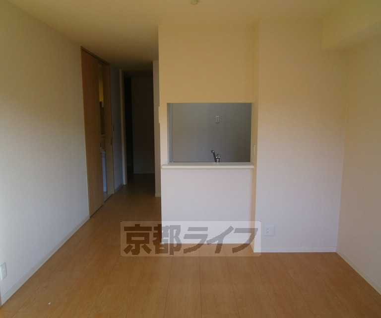 居室・リビング　広い室内になります。