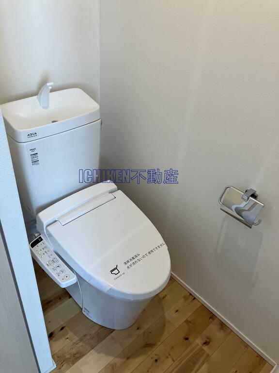 トイレ　掲載写真は他部屋の参考写真です。