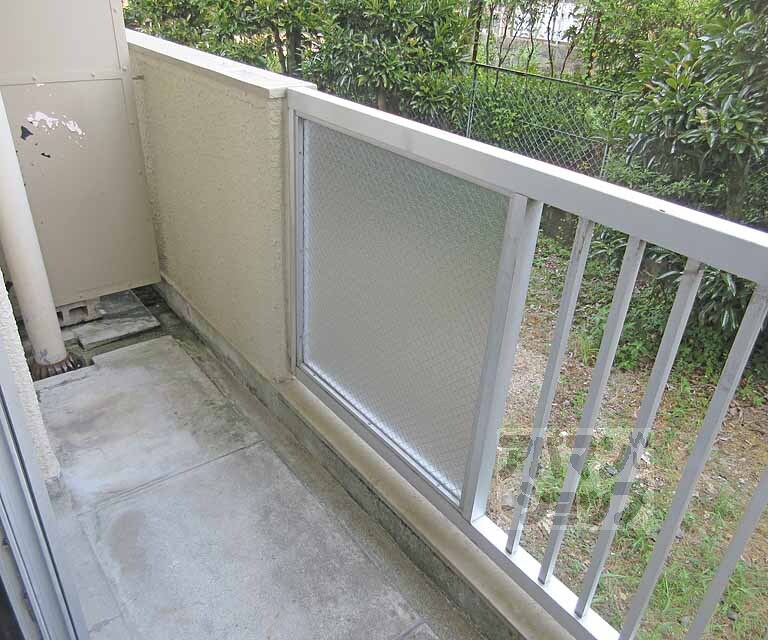 バルコニー　居間のベランダも広いです