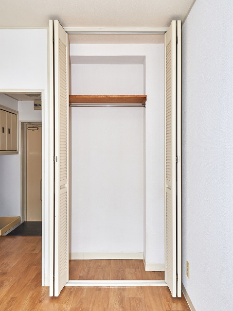 収納　クローゼット
