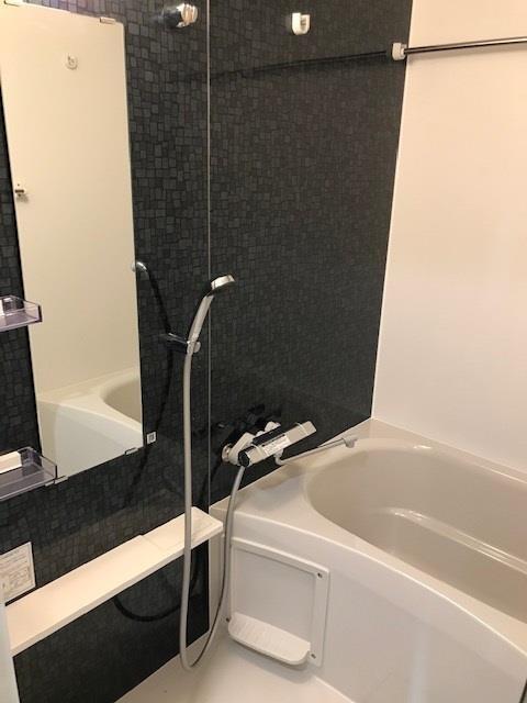 バス・シャワールーム　?