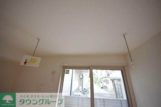 その他設備　室内物干し