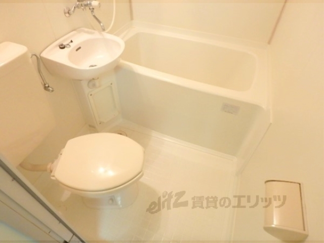 バス・シャワールーム　ユニットバス