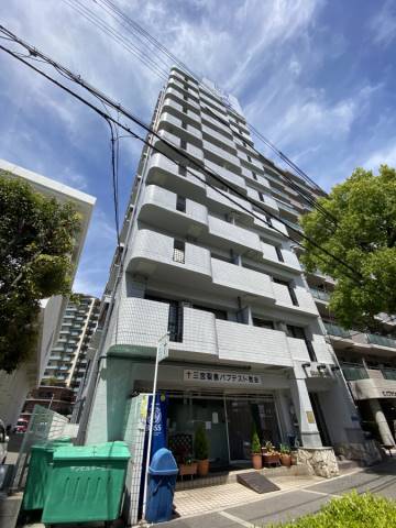 建物外観　サンビルダー三宮