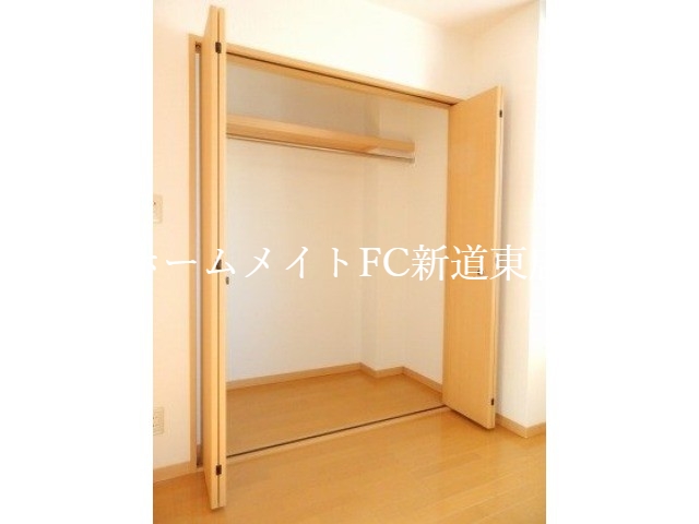 収納　クローゼット