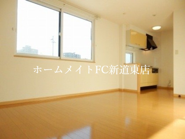 居室・リビング　リビング