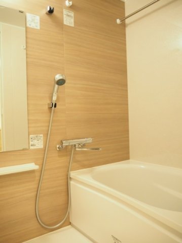 バス・シャワールーム　風呂