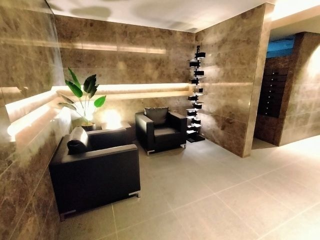 ロビー　ロビー