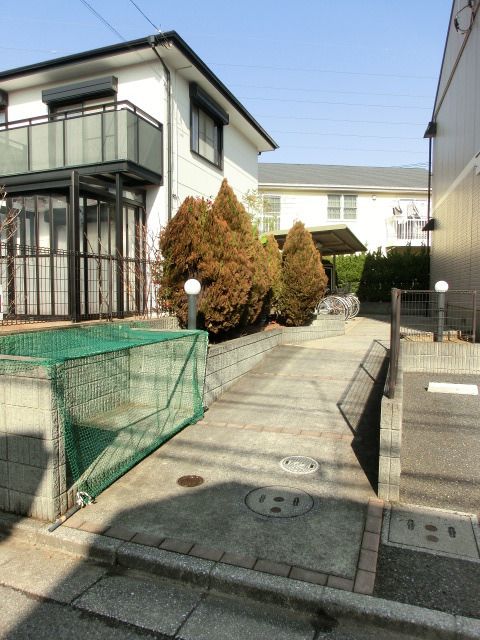 エントランス　エントランス