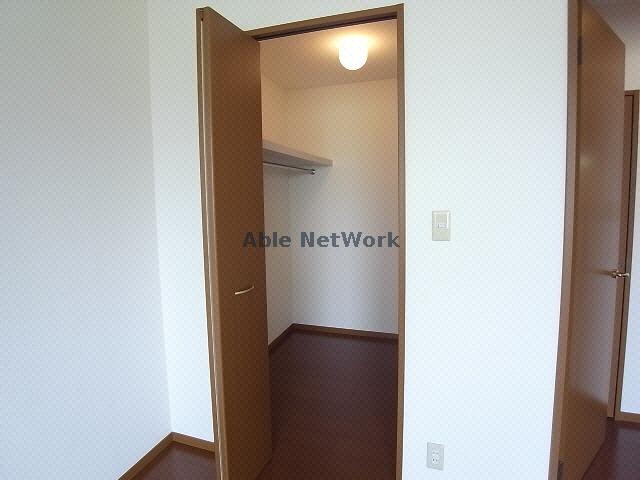 収納　別部屋参照