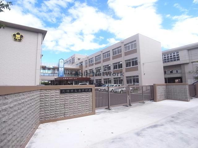 中学校　大垣市立東中学校（中学校）まで2743m