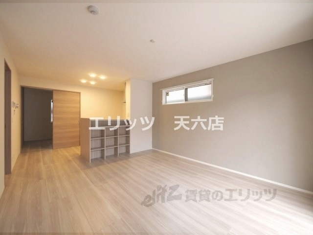 居室・リビング　リビング