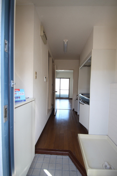 玄関　他号室のお写真です