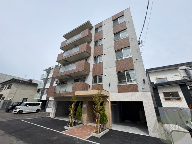 建物外観　札幌市豊平区平岸３条「ＨＳ３１３」