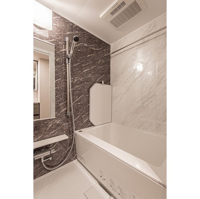 バス・シャワールーム　バス※別部屋参考写真