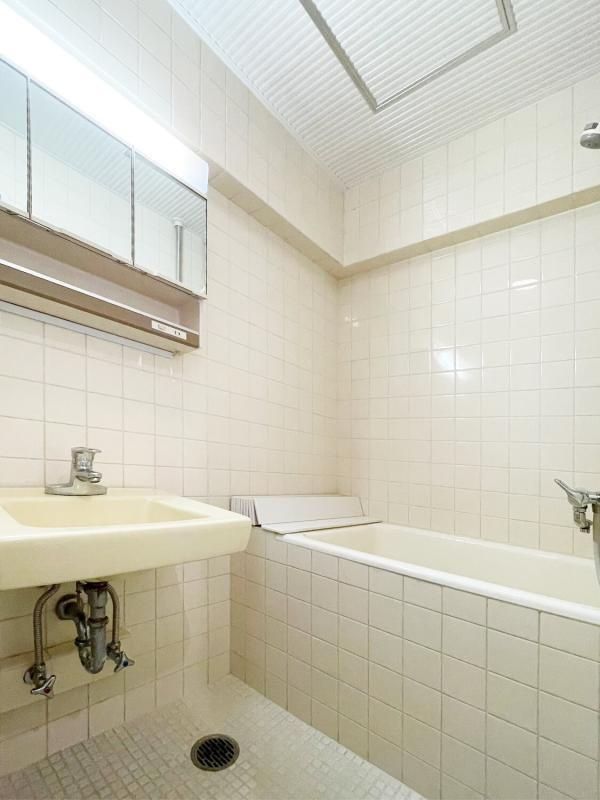 バス・シャワールーム　別号室参考写真