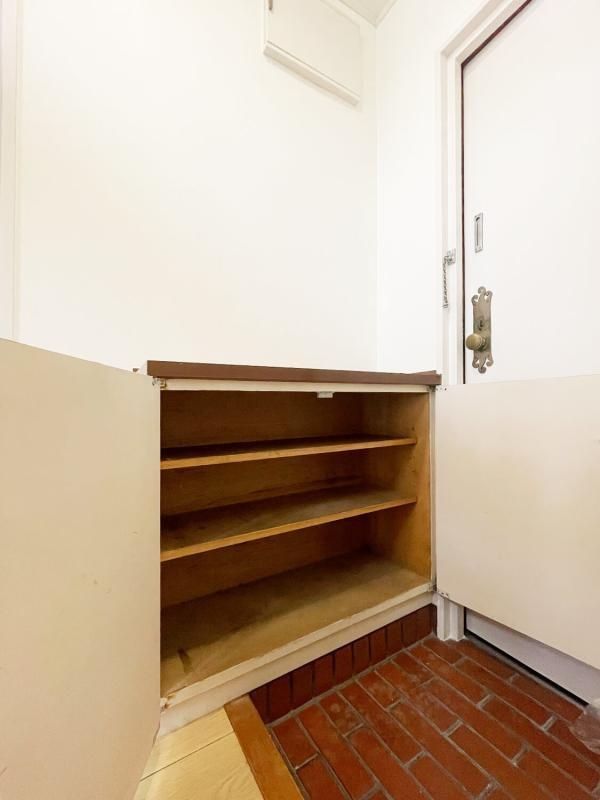 玄関　別号室参考写真