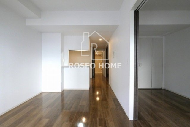 居室・リビング　同マンション別部屋：参考写真