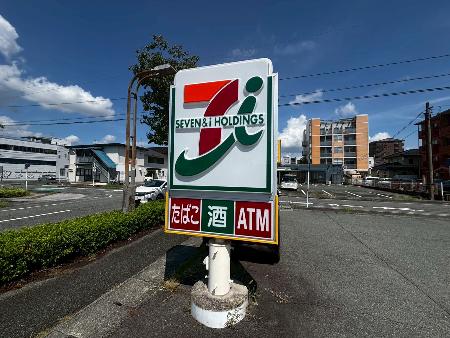 コンビニ　セブンイレブン熊本新屋敷店（コンビニ）まで396m