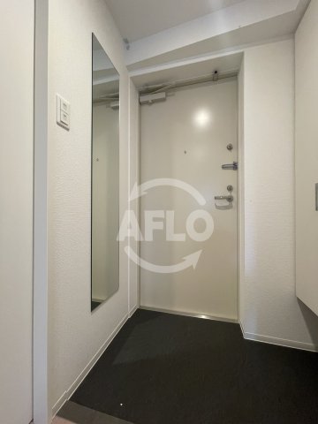 玄関　アドバンス難波ラシュレ　玄関