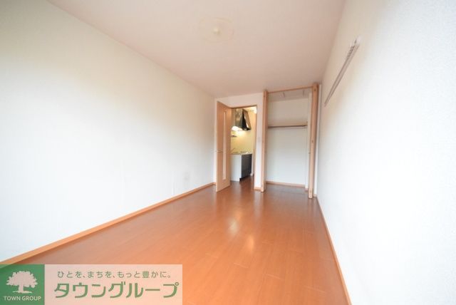 居室・リビング　明るい居室です