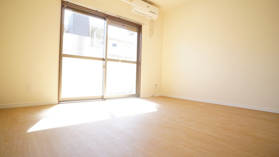 居室・リビング　リビング（同仕様タイプ）