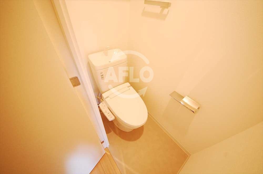 トイレ　レオンコンフォート難波サウスゲート　トイレ