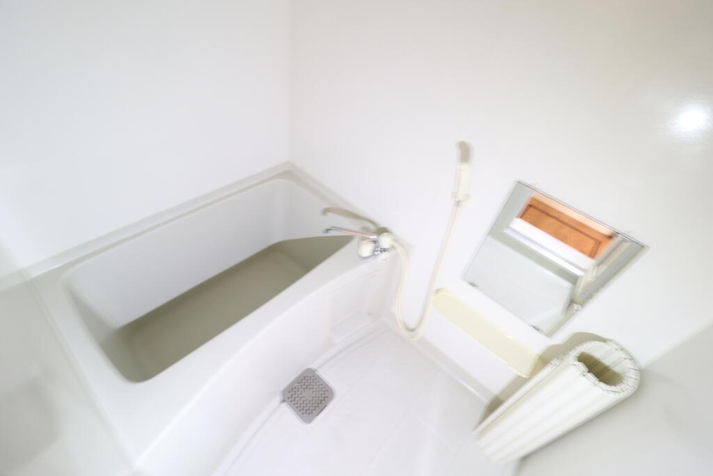 バス・シャワールーム　バスルーム