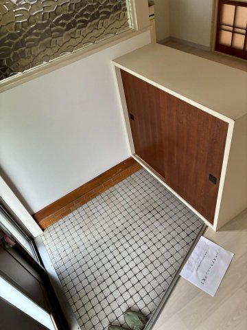 玄関　シューズボックスあります