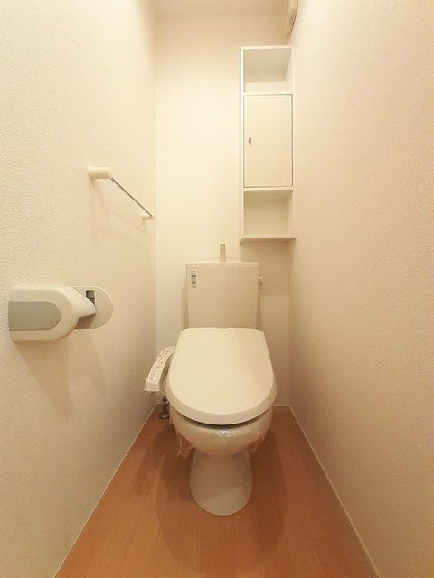 トイレ　コンパクトで使いやすいトイレです