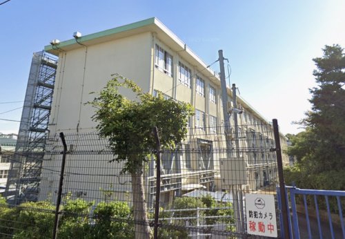小学校　福岡市立笹丘小学校（小学校）まで656m