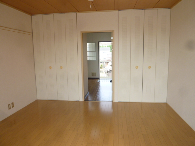 居室・リビング　和室を洋間にリフォーム