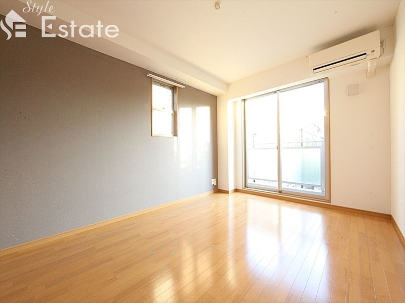 居室・リビング　内装