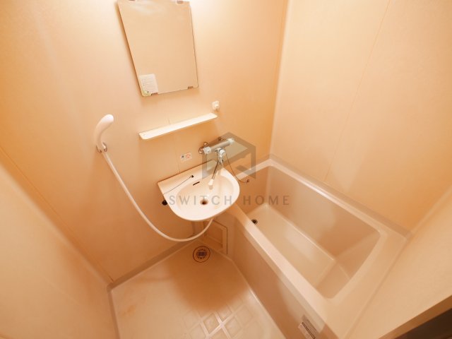 バス・シャワールーム　日々の疲れを癒すお風呂付です