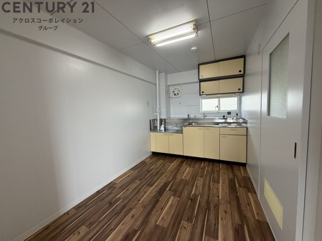 居室・リビング　エアコン付き