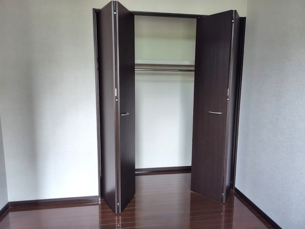 収納　洋室のクローゼット